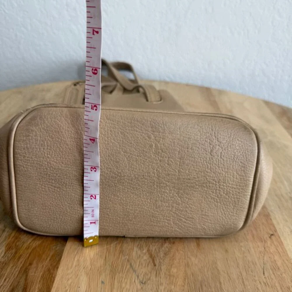 Coach Vintage Bucket Bag Beige